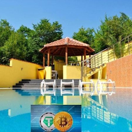 Crypto Villa G Херцег-Нови Экстерьер фото